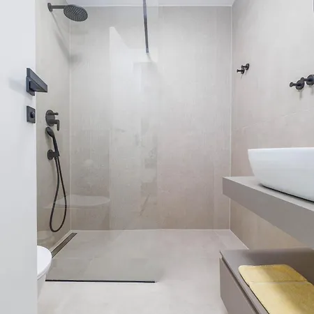 Luxury Lea Magdalena 6 With Pool And Sea View Villa *