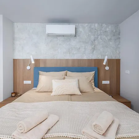 Luxury Lea Magdalena 6 With Pool And Sea View * Krk Town