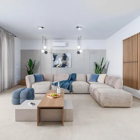 Villa Luxury Lea Magdalena 6 With Pool And Sea View