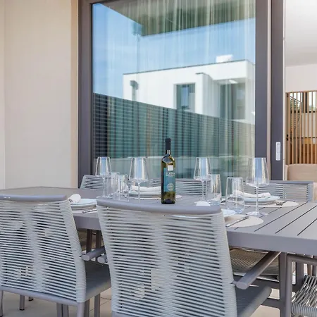 Luxury Lea Magdalena 6 With Pool And Sea View Villa Krk Town