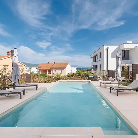 Luxury Lea Magdalena 6 With Pool And Sea View *