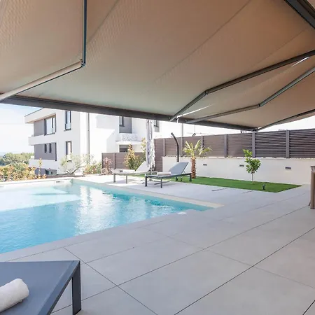 Luxury Lea Magdalena 6 With Pool And Sea View Krk Town